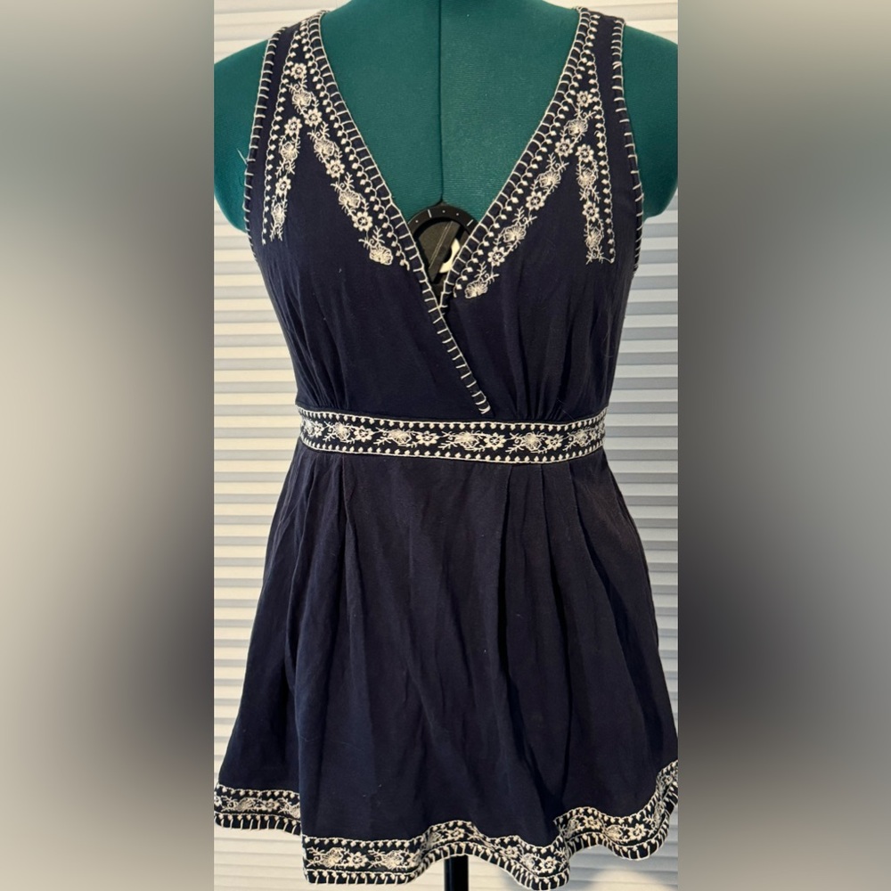 Anthropologie. American Rag. Sleeveless top